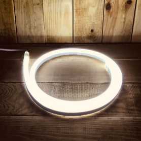 Néon LED flexible blanc froid 220V direct étanche. Vendu au mètre