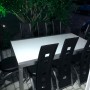 Spot solaire LED 500lm sur terrasse de jardin