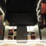 Création d'un éclairage avec du ruban LED pour mettre en lumière un dressing