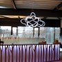 Nuage réalisé en néon led flexible blanc