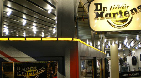N&eacute;on led flexible jaune Dr Martens