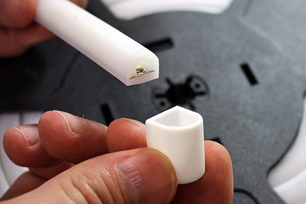 Ruban led néon et capsule de terminaison