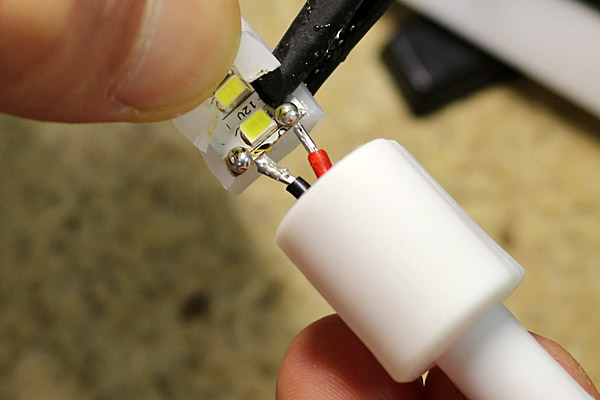 Raccord du connecteur d'alimentation