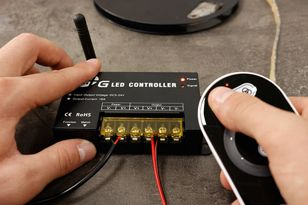 Appairage de la télécommande tactile