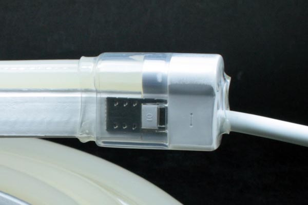 Votre connexion électrique du néon led est terminée