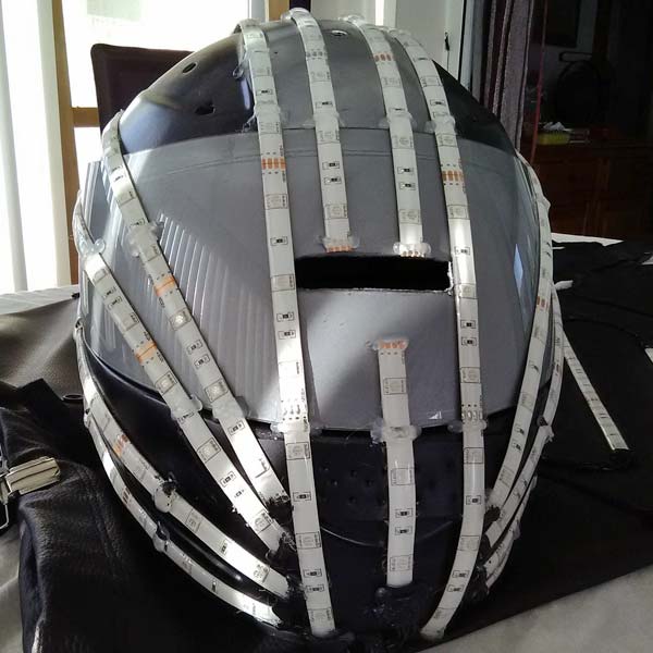Casque avec ruban led RGB