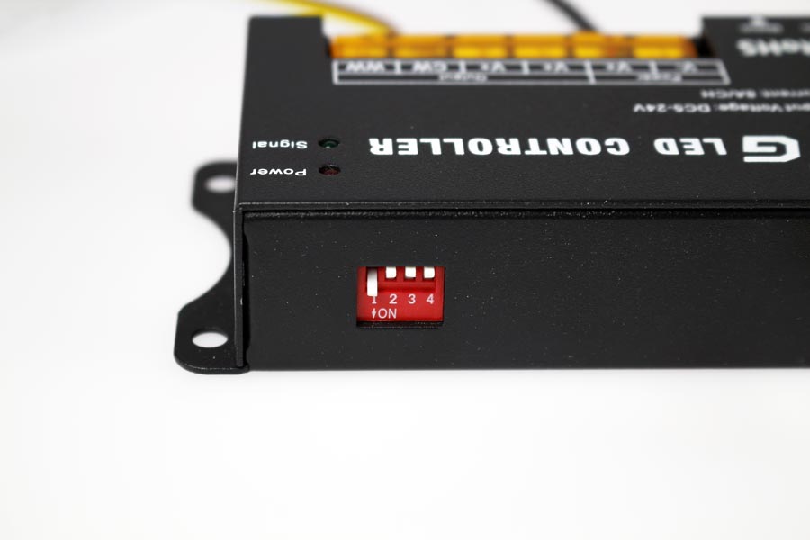 Dip switch du contrôleur blanc ajustable