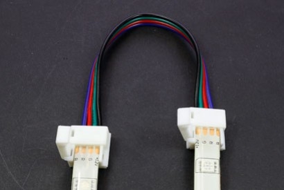 Couper et raccorder facilement un ruban led flexible
