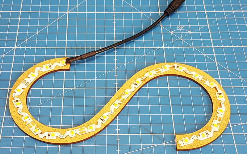 Comment couper, souder et mettre en place le ruban LED ZIG-ZAG ?