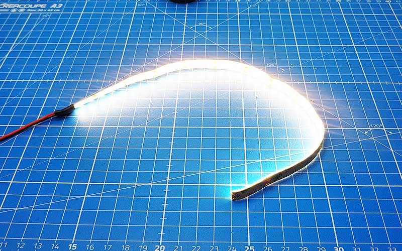 Comment couper, souder et raccorder un ruban LED basse tension ?