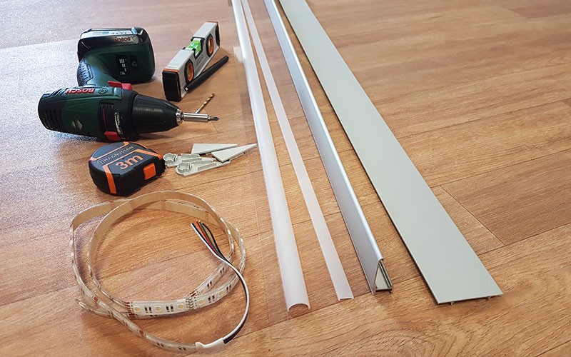 Comment installer la réglette aluminium LED WALL ?